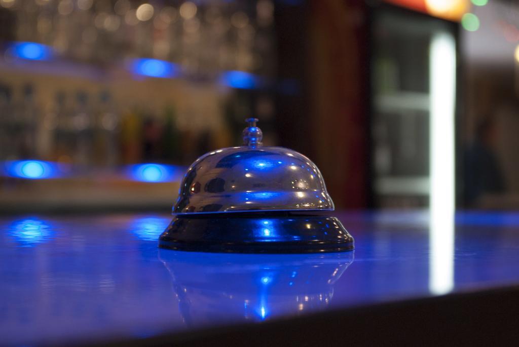 Hotel Nad Rzeczka Torun Bagian luar foto
